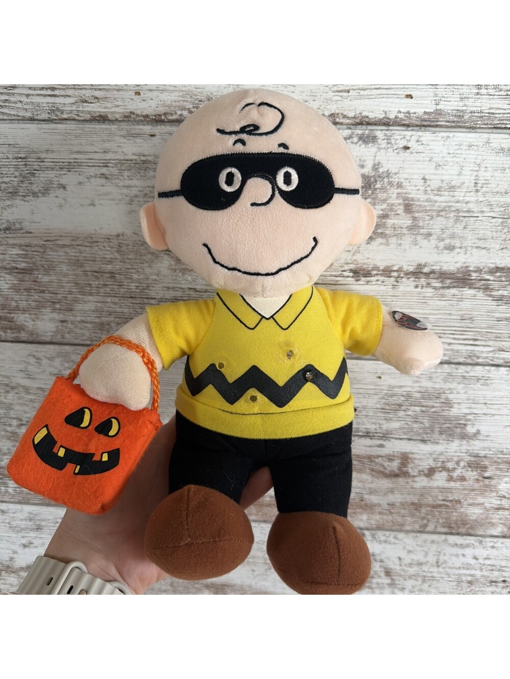Peanuts Charlie Brown 50 Years Its The Great Pumpkin Musical Lighted Plush 2016